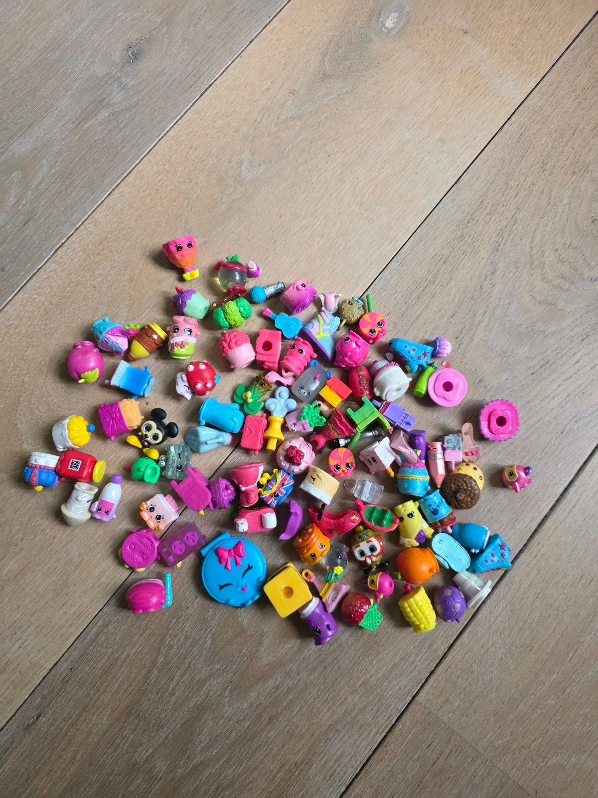 Shopkins Speelpoppetjes - Grote Collectie, Ophalen of Verzenden, Gebruikt, Meisje