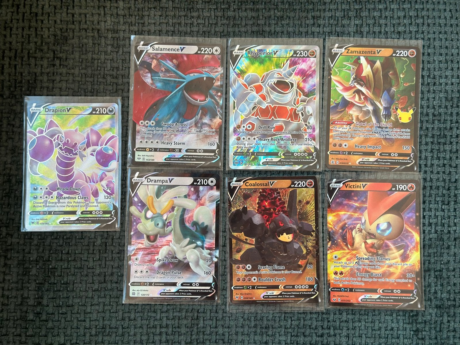 Pokémon V-kaarten: Salamence, Rhyperior, Zamazenta en meer, Ophalen of Verzenden, Nieuw, Meerdere kaarten