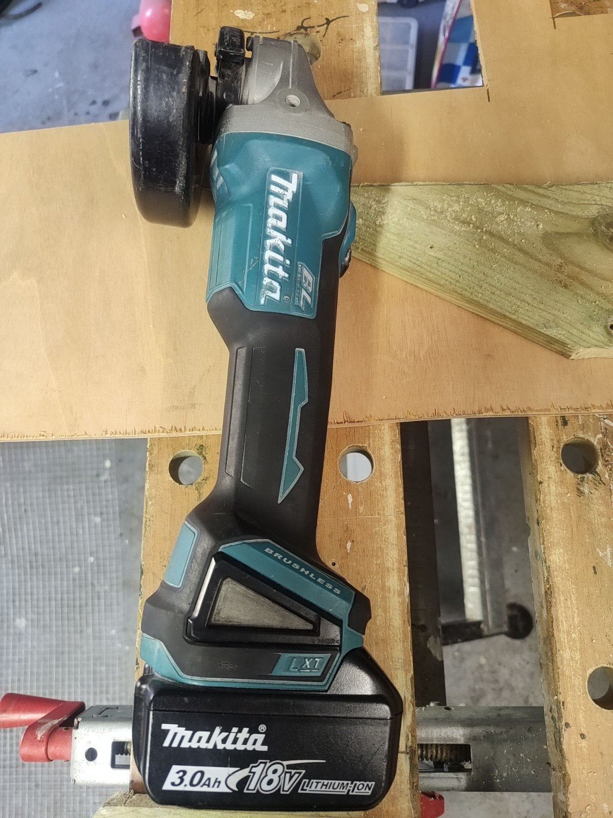Makita DGA504 haakse slijpmachine, Ophalen, Zo goed als nieuw, Haakse handslijpmachine