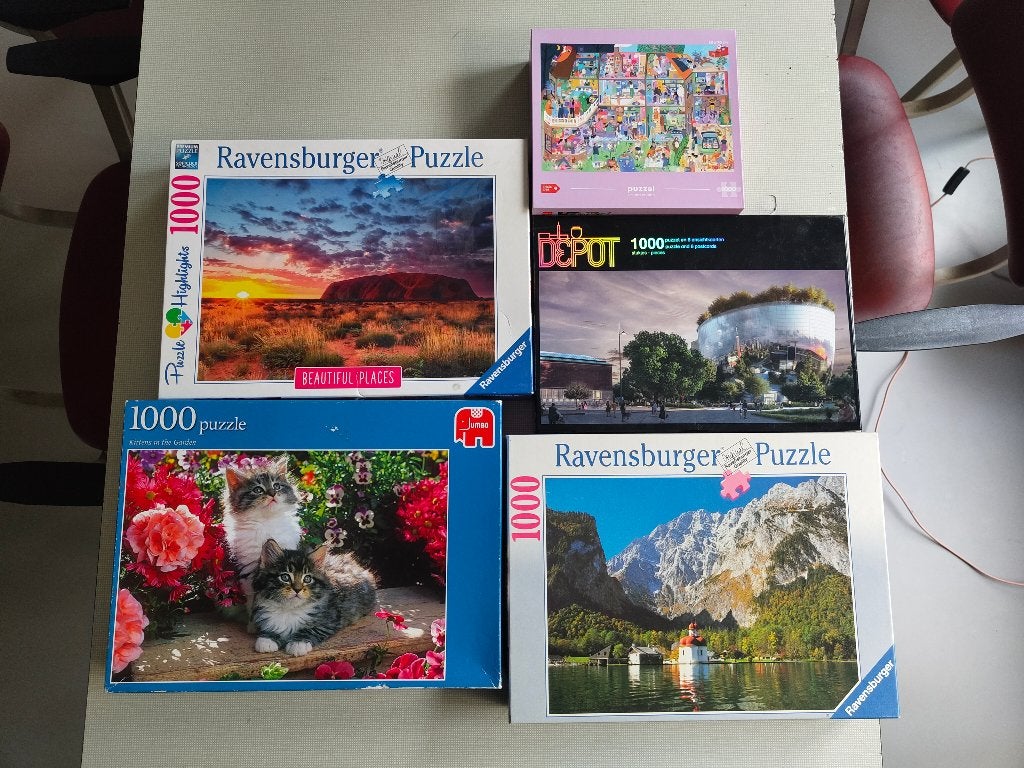 Diverse 1000 stukjes Ravensburger en andere puzzels, Ophalen of Verzenden, 500 t/m 1500 stukjes, Gebruikt, Legpuzzel