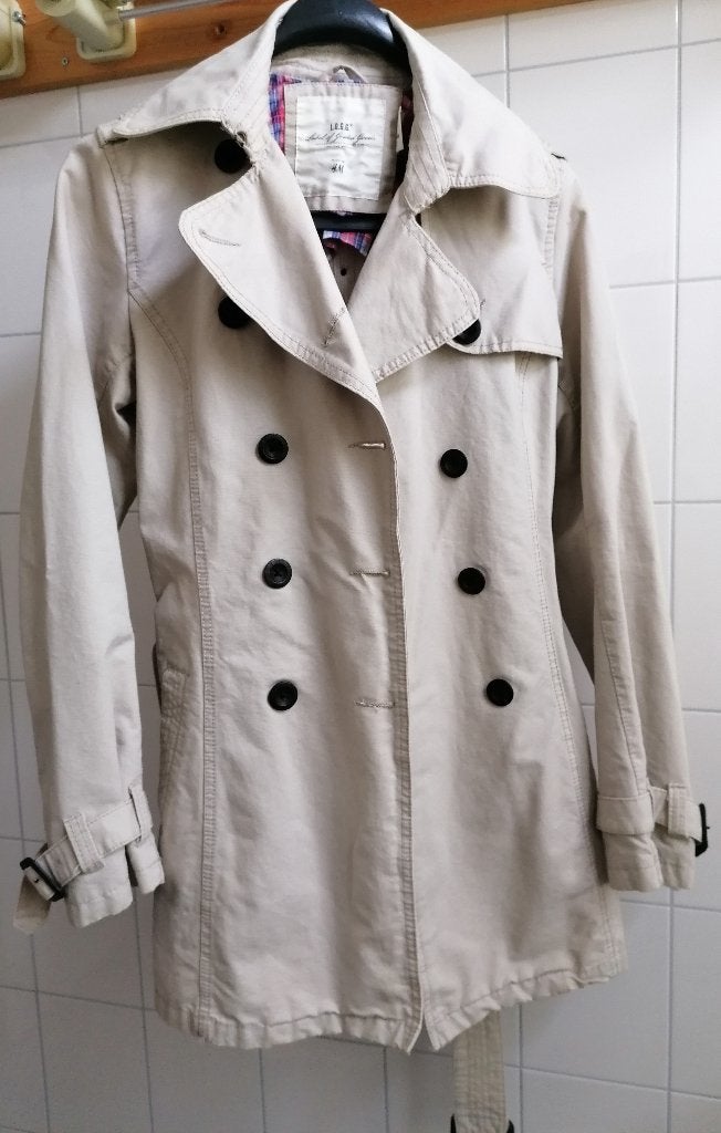 Dames jas maat 34 trenchcoat kaki H&M € 20,00, Ophalen of Verzenden, Zo goed als nieuw, Maat 34 (XS) of kleiner, Beige