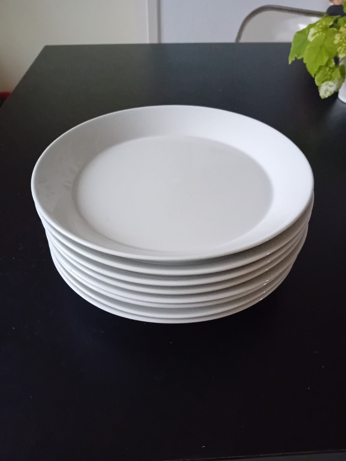 8 witte arabia kilta dinerborden, middelijn 23 cm, Arabia, Vintage, Ophalen of Verzenden, Zo goed als nieuw