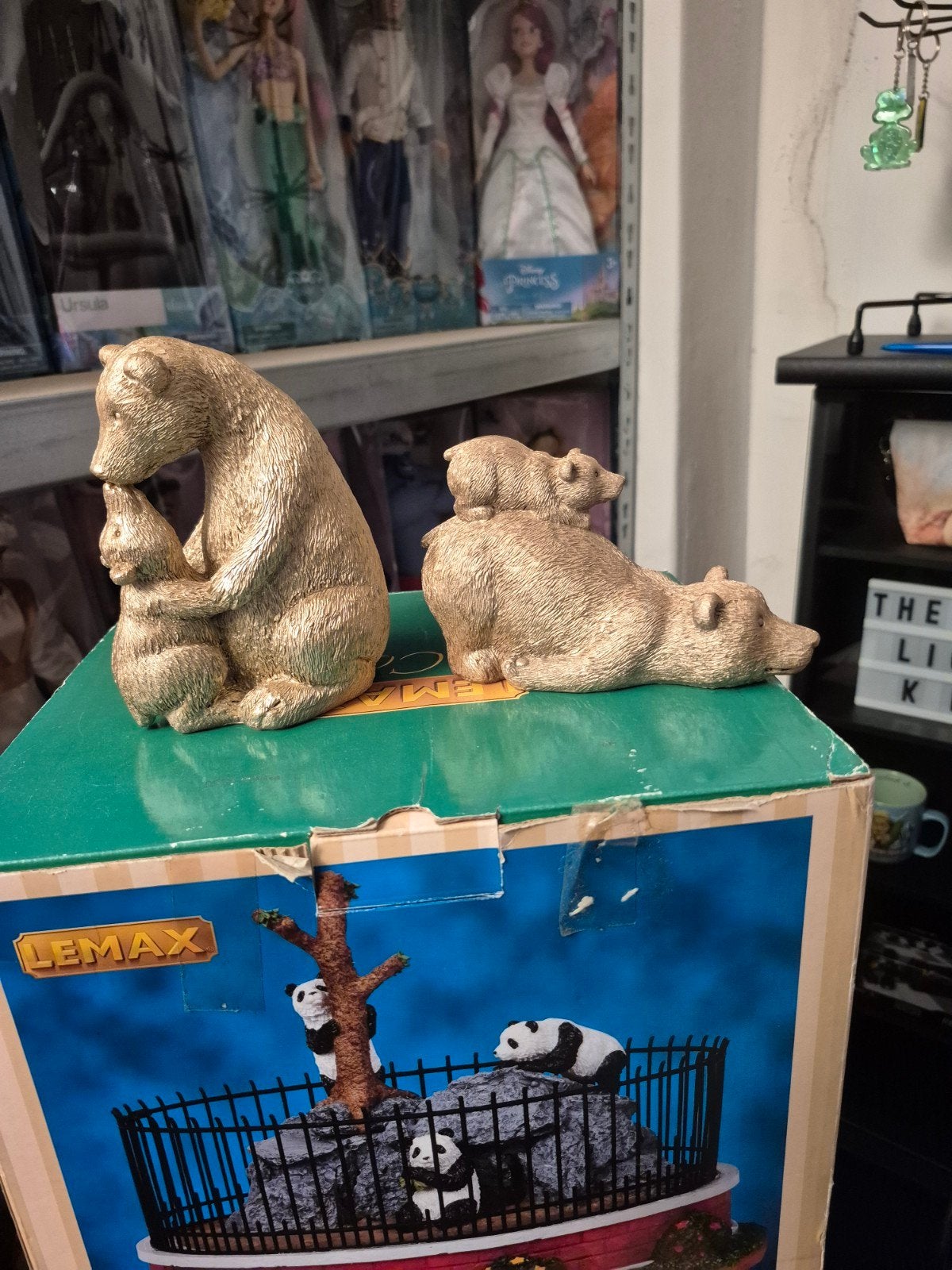 2 beren beeldjes goud kleurige beer met jong beelden, Ophalen of Verzenden, Zo goed als nieuw, Hond of Kat, Beeldje of Figuurtje