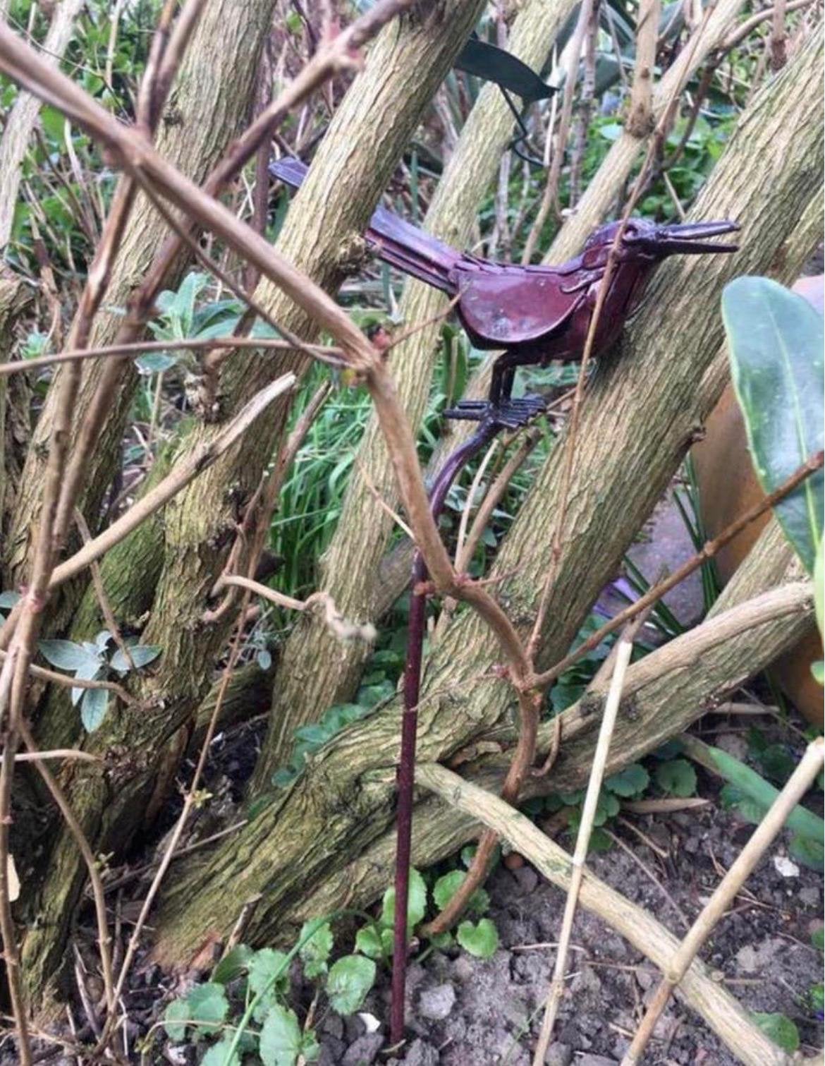 Metalen gekleurde vogelbeeldje hangdecoratie tuindecoratie, Tuin en Terras, Ophalen, Gebruikt