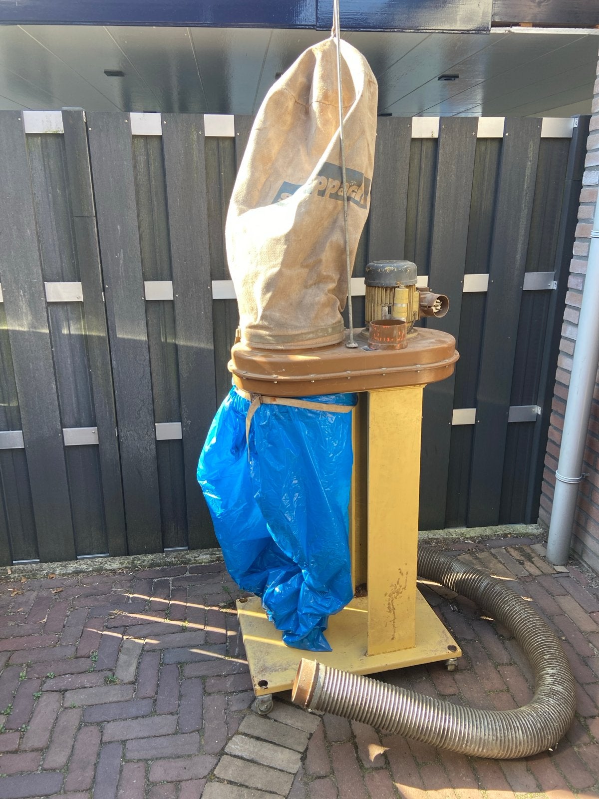 Scheppach Stofafzuiger met motor en slang, Doe-het-zelf en Verbouw, Ophalen, Gebruikt, Afzuiger