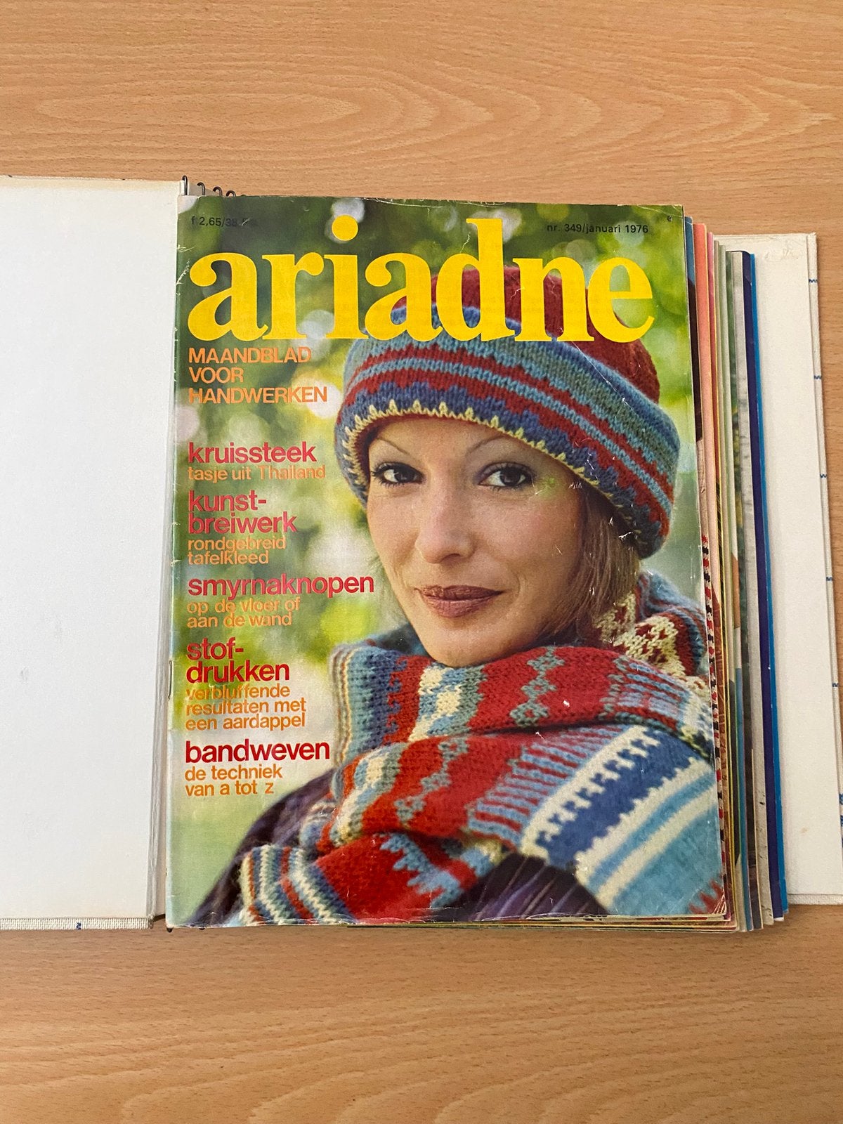 Ariadne Jaargang 1976 Compleet | Vintage., Ophalen of Verzenden, Zo goed als nieuw, Overige typen