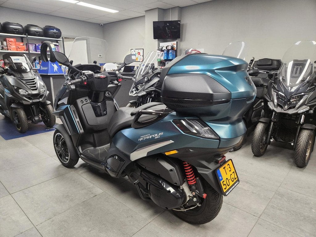 Peugeot Metropolis SW 400i 2023 NIEUWSTAAT - foto 2