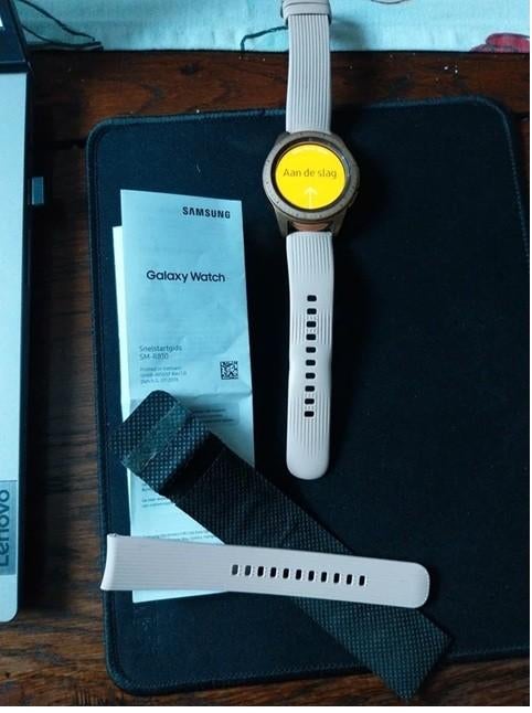 Samsung Galaxy watch, Ophalen, Conditie, Roze, Android