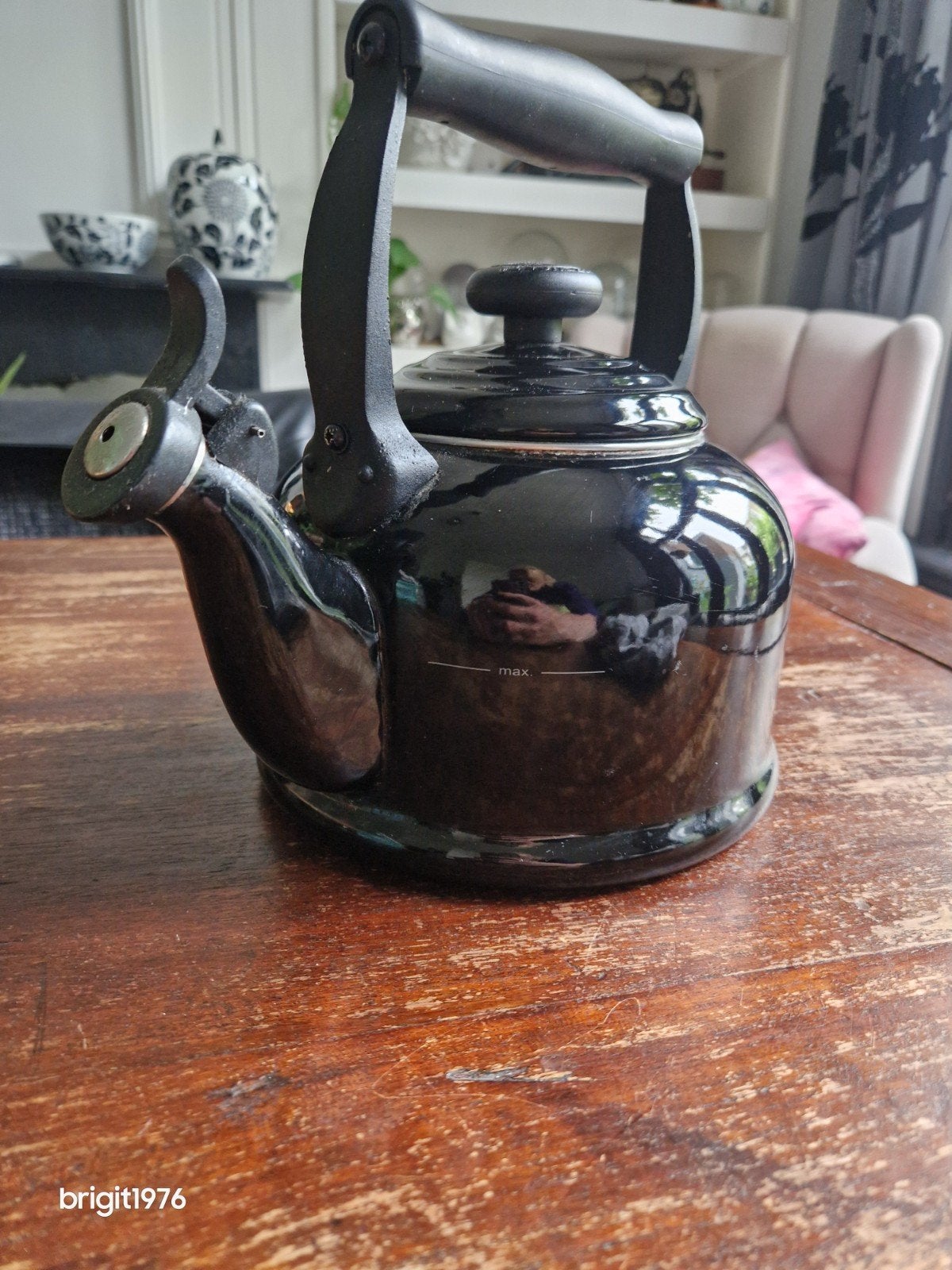 Gebruikte Le Creuset fluitketel - Zwart, 2.1L, 2 liter of meer, Ophalen of Verzenden, Gebruikt