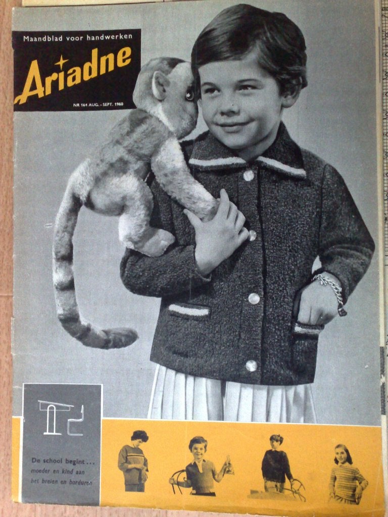 8 x Ariadne - handwerken uit 1960 - 1962 - 1963 - 1964, Verzenden, Gebruikt, Breien of Haken, Patroon of Boek