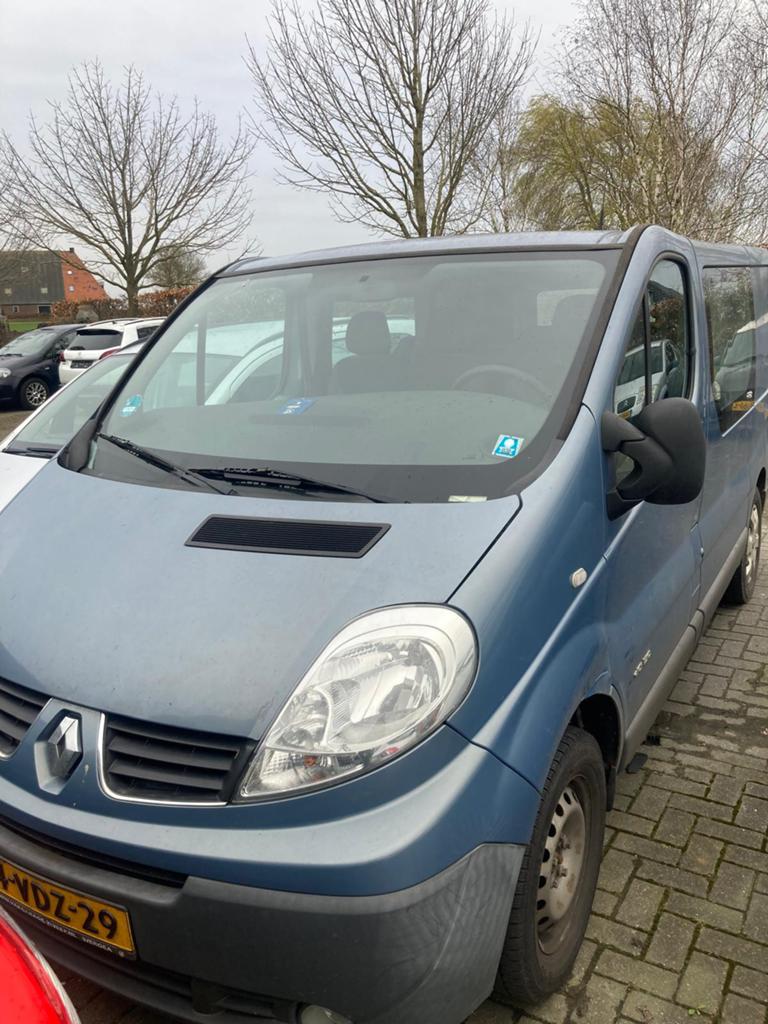 Renault Trafic T27 2.5 DCI Q 107KW L2h2 DC 2009, Ophalen, Renault