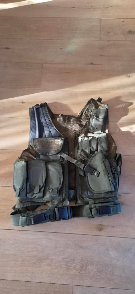 Tactisch vest / airsoft vest groen met opbergvakken, Ophalen, Zo goed als nieuw