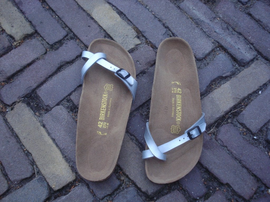 BIRKENSTOCK PIAZZA ZILVER 42 NIEUW GRATIS VERZENDING POST, Kleding | Dames, Schoenen, Slippers, Overige kleuren, Verzenden, Nieuw