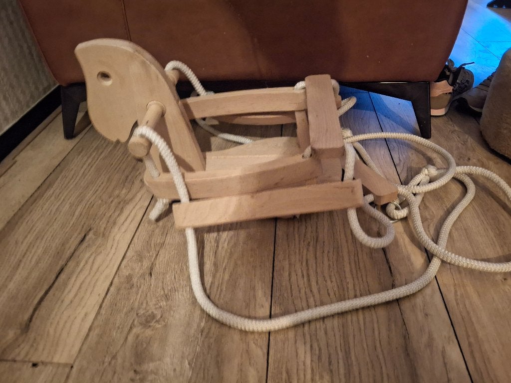 Houten kinderschommel, Kinderen en Baby's, Ophalen, Zo goed als nieuw, Schommel