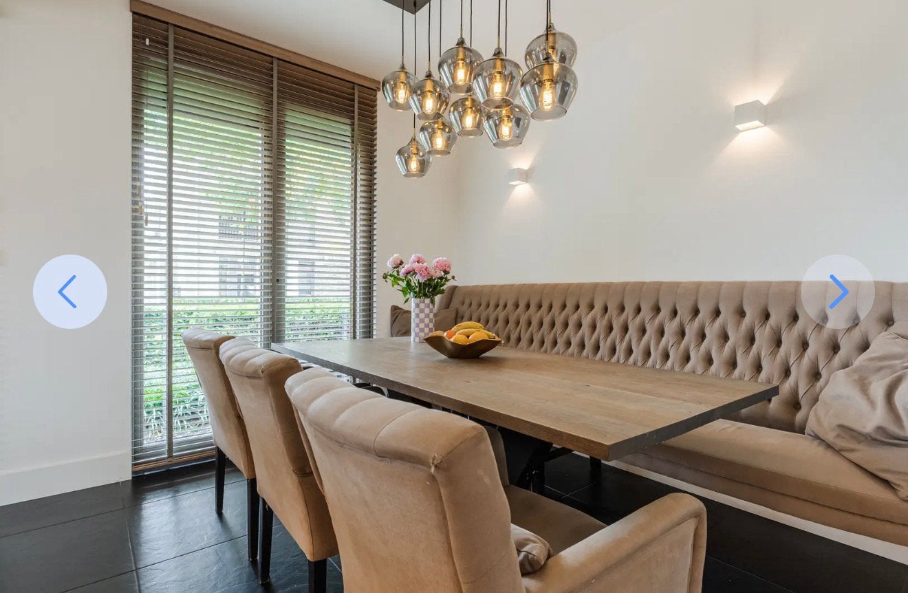 Eetkamerbank met 3 stoelen met armleuningen, Huis en Inrichting, Ophalen of Verzenden, Zo goed als nieuw, Stof