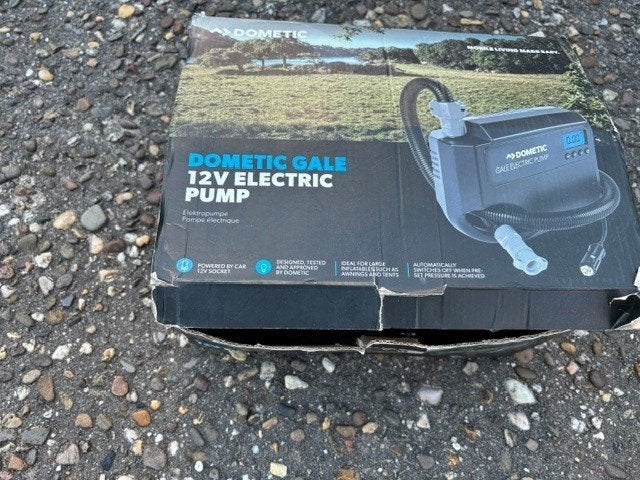 Dometic Gale 12V Electric Pump, Ophalen of Verzenden, Zo goed als nieuw, Elektrisch
