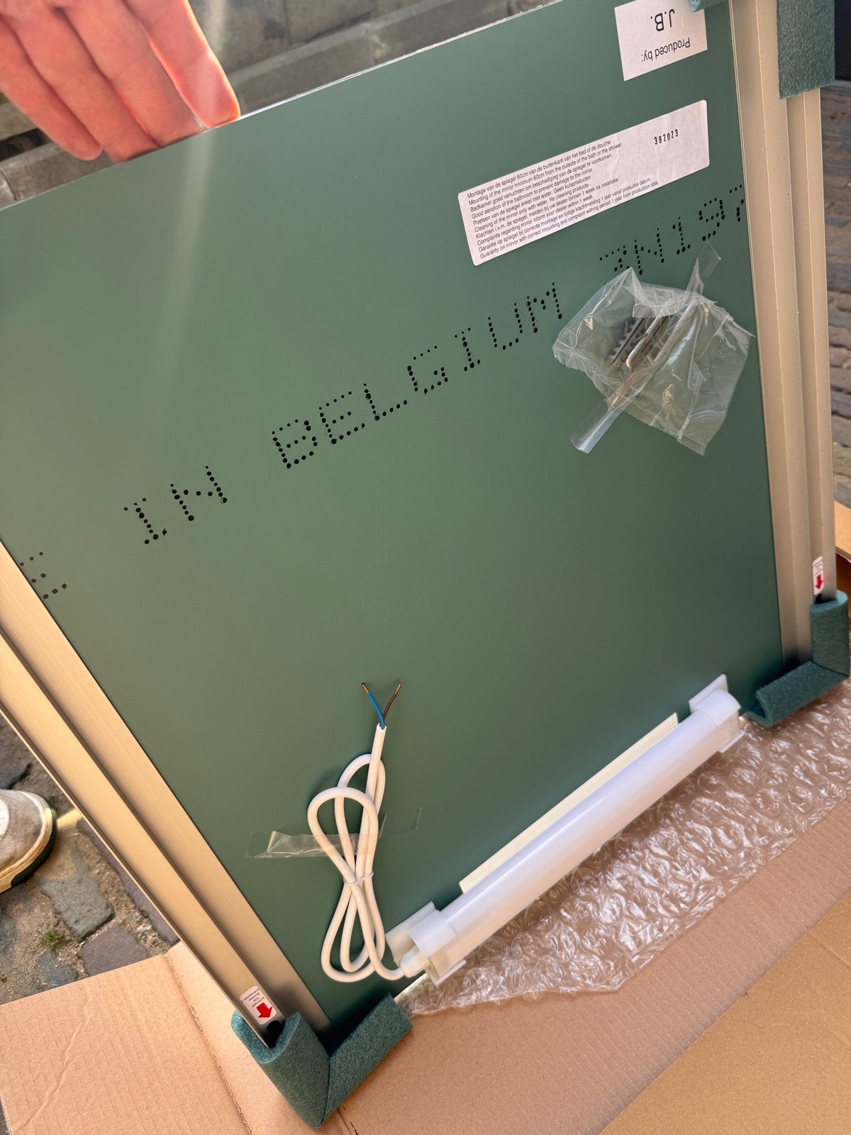 Nieuwe Badkamerspiegel met Verlichting - 60x60 cm