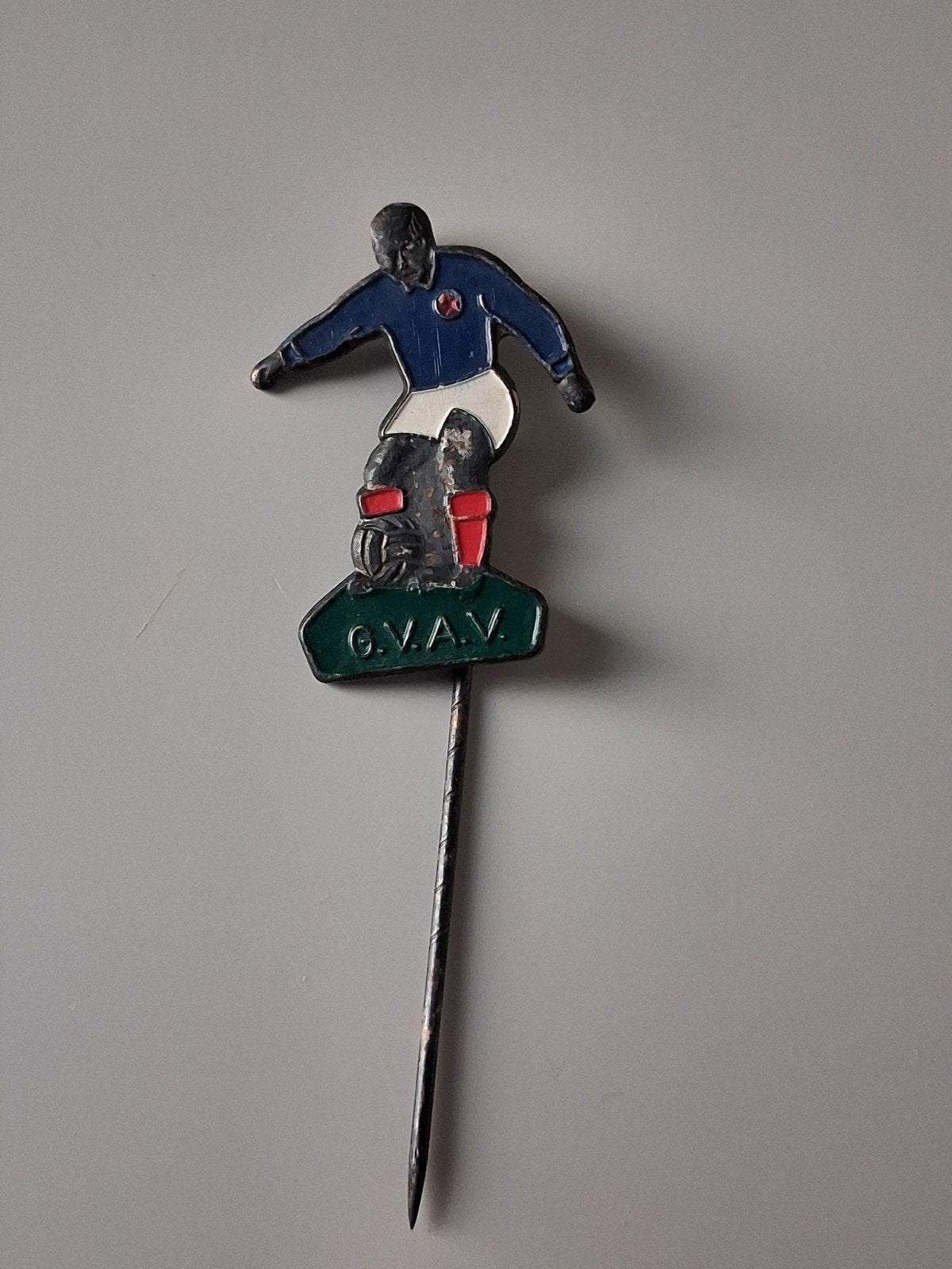 Vintage G.V.A.V. Voetbalspeldje, Verzamelen, Ophalen of Verzenden, Gebruikt, Overige binnenlandse clubs, Overige typen