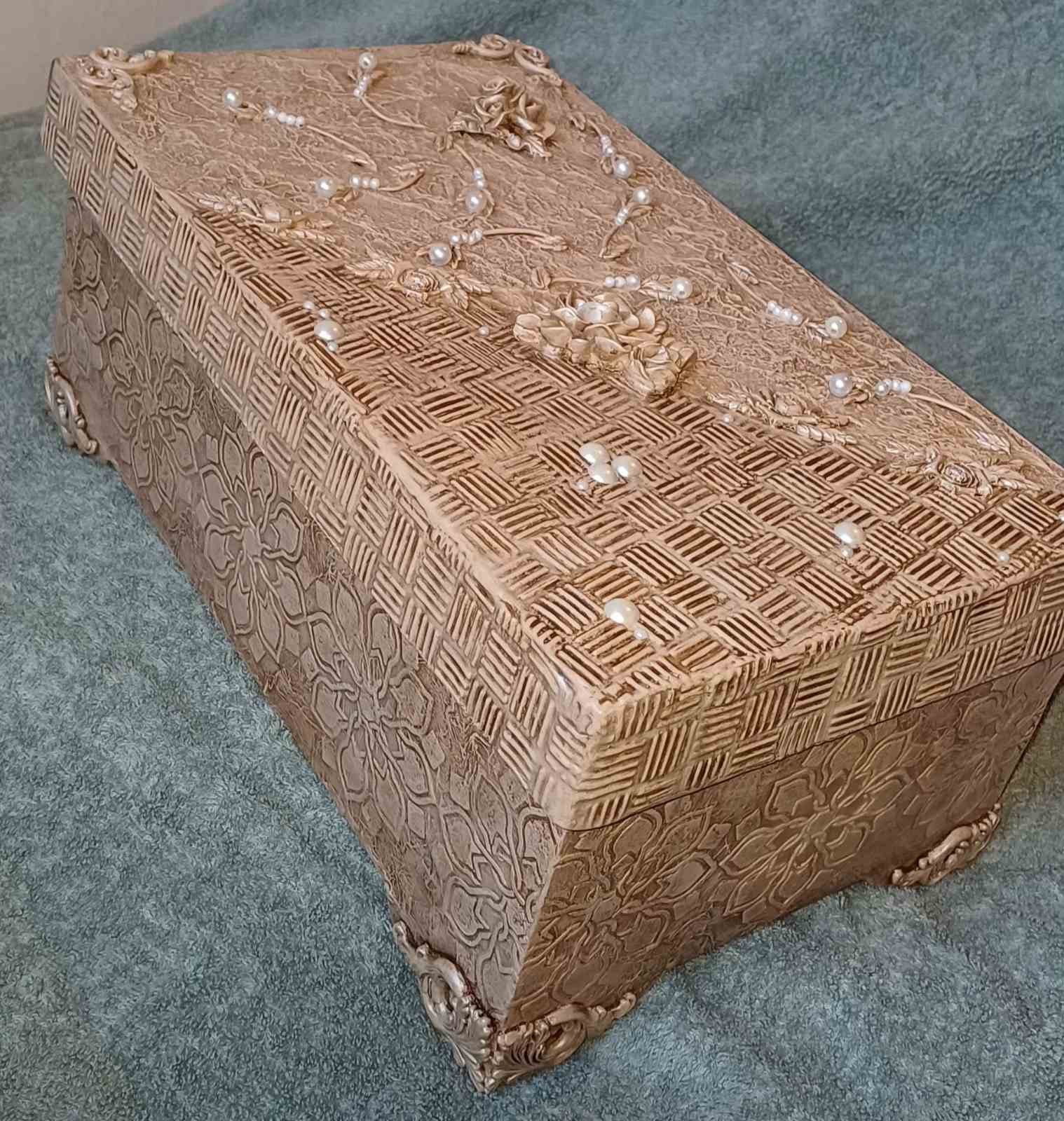 Handgemaakte opbergdoos, Overige materialen, Minder dan 50 cm, Nieuw, Minder dan 50 cm