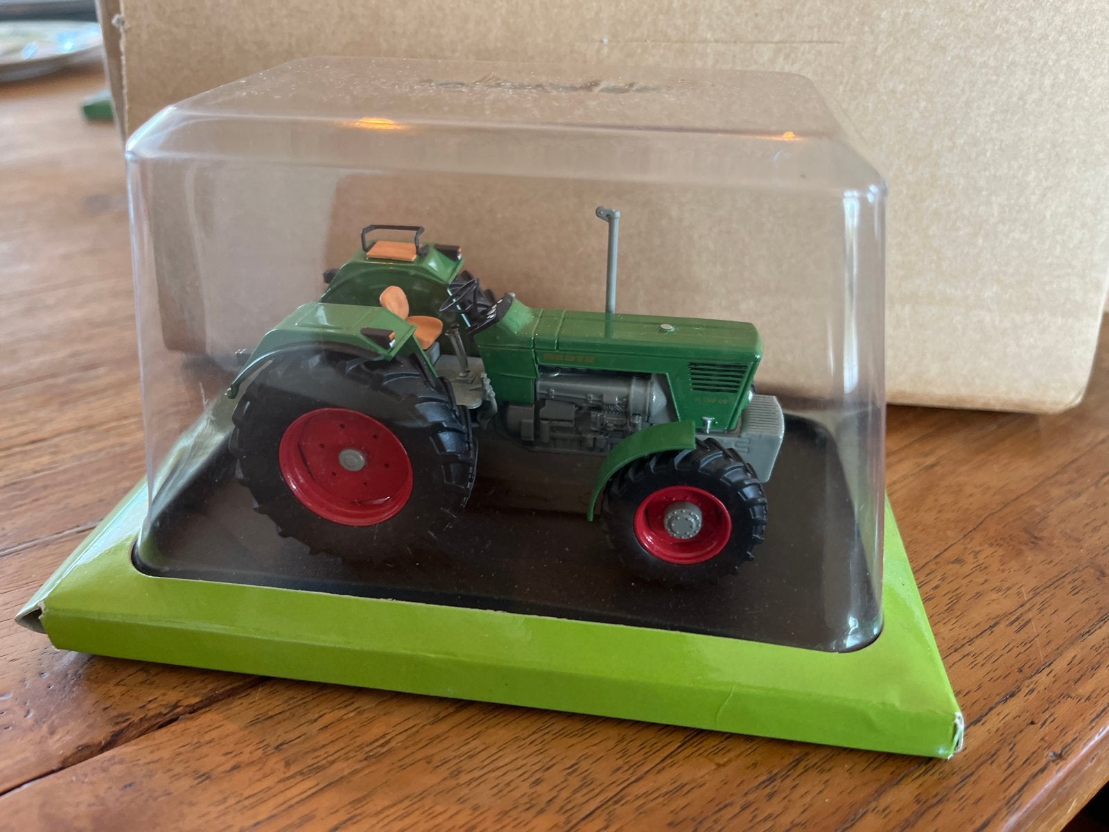 Deutz D 130 06-1972 schaalmodel tractor, Ophalen of Verzenden, Zo goed als nieuw, Tractor of Landbouw