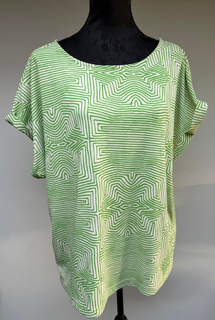 Superleuke wit/groen shirt SHOEBY maat XL (44), Kleding | Dames, Grote Maten, Ophalen of Verzenden, Zo goed als nieuw, Groen, Shirt of Top