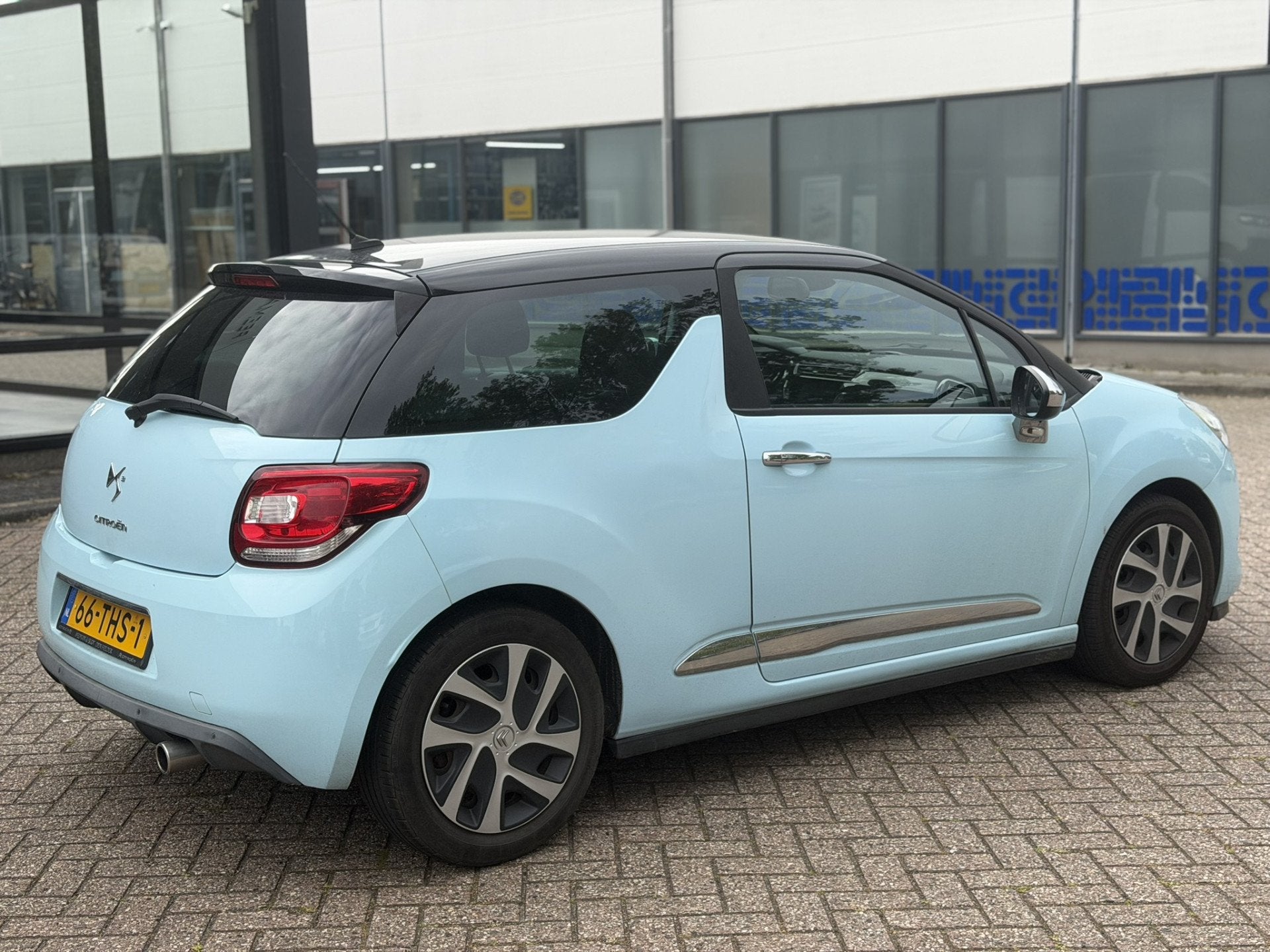 Citroën DS3 1.6 e-HDi So Chic (bj 2012), Auto's, Voorwielaandrijving, Euro 5, 28 km/l, Gebruikt
