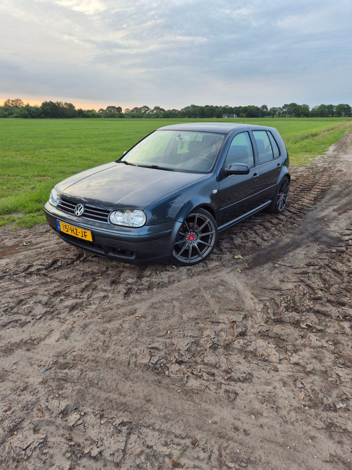 Volkswagen Golf 1.8 20VT 110KW 2002 Blauw, 4 cilinders, Blauw, Bluetooth, Origineel Nederlands