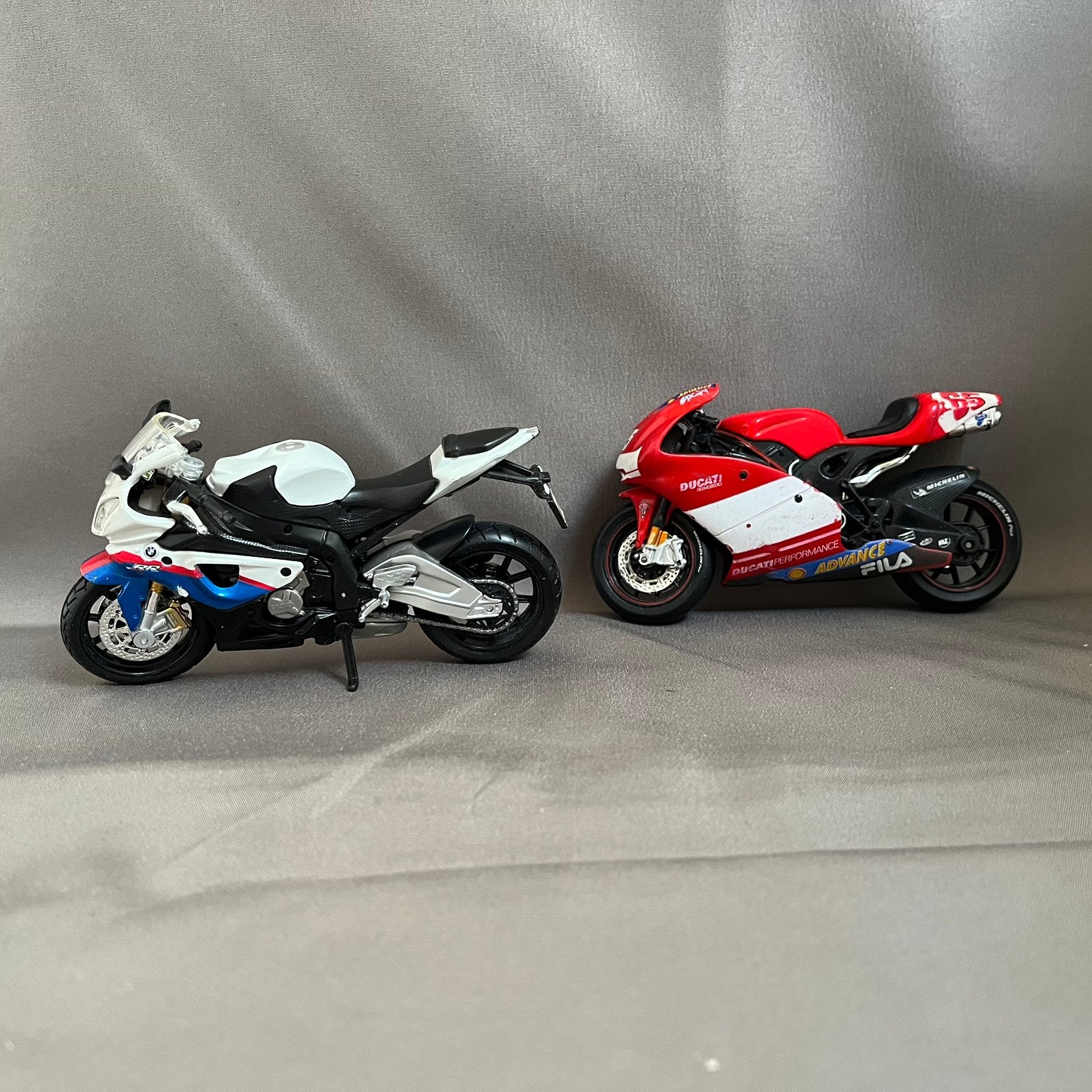 1:12 Schaalmodellen (BMW S1000 RR & Ducati 999R), Overige merken, Ophalen of Verzenden, Zo goed als nieuw, Groter dan 1:32