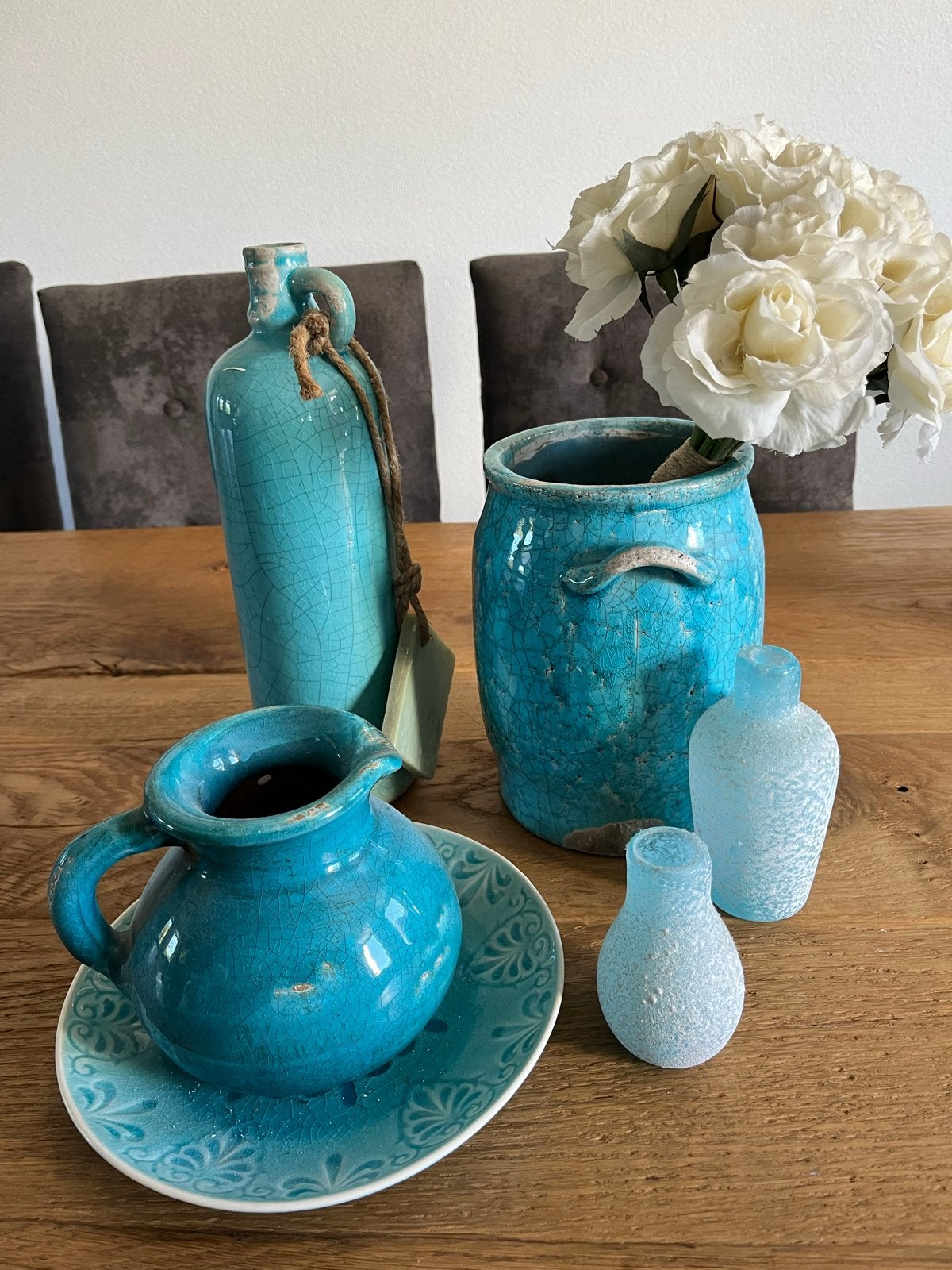 Decoratieve vazen en kruik in turquoise en lichtblauw, Ophalen, Zo goed als nieuw, Steen/keramiek, Met patroon/structuur