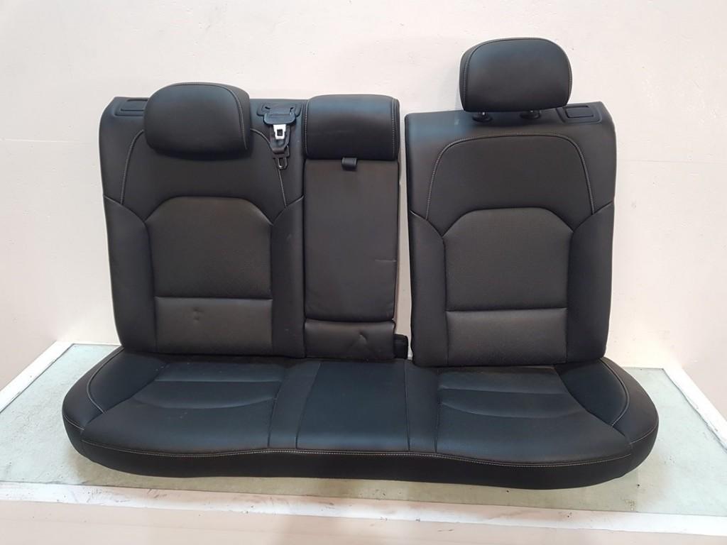 Interieur Kia Ceed Sportswagon (CDF) (2019-12/..), Auto-onderdelen, Info@kia.de, Kia Deutschland GmbH, Gebruikt, Theodor-Heuss-Allee 11, Frankfurt am Main 60486, , Duitsland