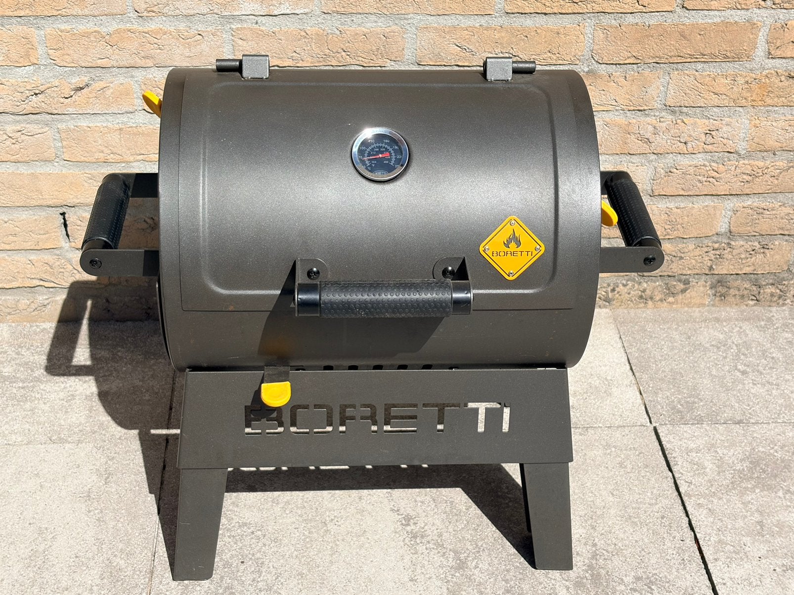Boretti houtskool barbecue met thermometer, goed onderhouden, Ophalen, Zo goed als nieuw