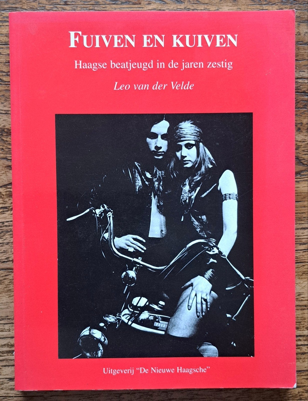 Fuiven en kuiven tuig van Den Haag - Leo van der Velde, 20e eeuw of later, Leo van der Velde, Nieuw, Ophalen of Verzenden