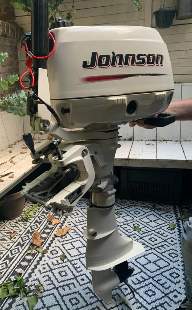 Johnson 4 pk 4-takt buitenboordmotor - in top staat, Ophalen, Minder dan 5 pk, Viertaktmotor, Zo goed als nieuw