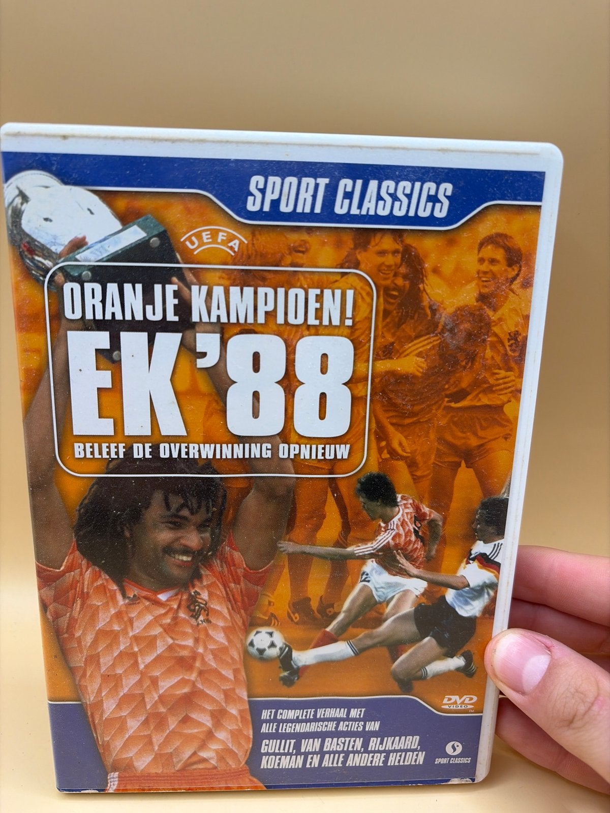 Oranje Kampioen! EK '88 - Beleef de Overwinning Opnieuw, Alle leeftijden, Voetbal, Zo goed als nieuw, Documentaire
