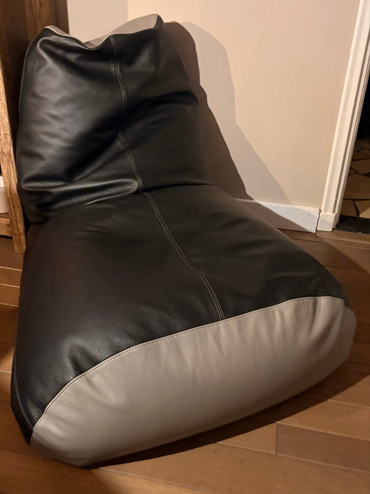Zitzak Limited Design Roderik Vos For Leolux, Ophalen, Zo goed als nieuw, Zwart, Zitzak