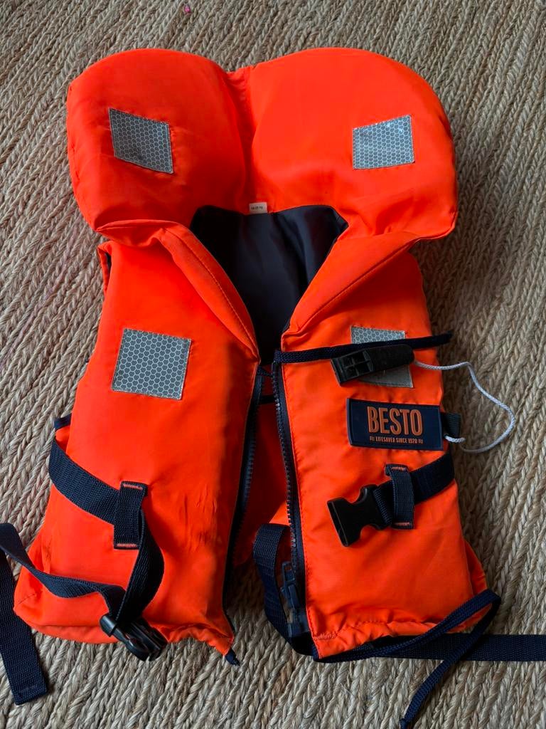 Besto lifesaver, Ophalen, Zo goed als nieuw, Dame of Heer, Reddingsvest of Zwemvest