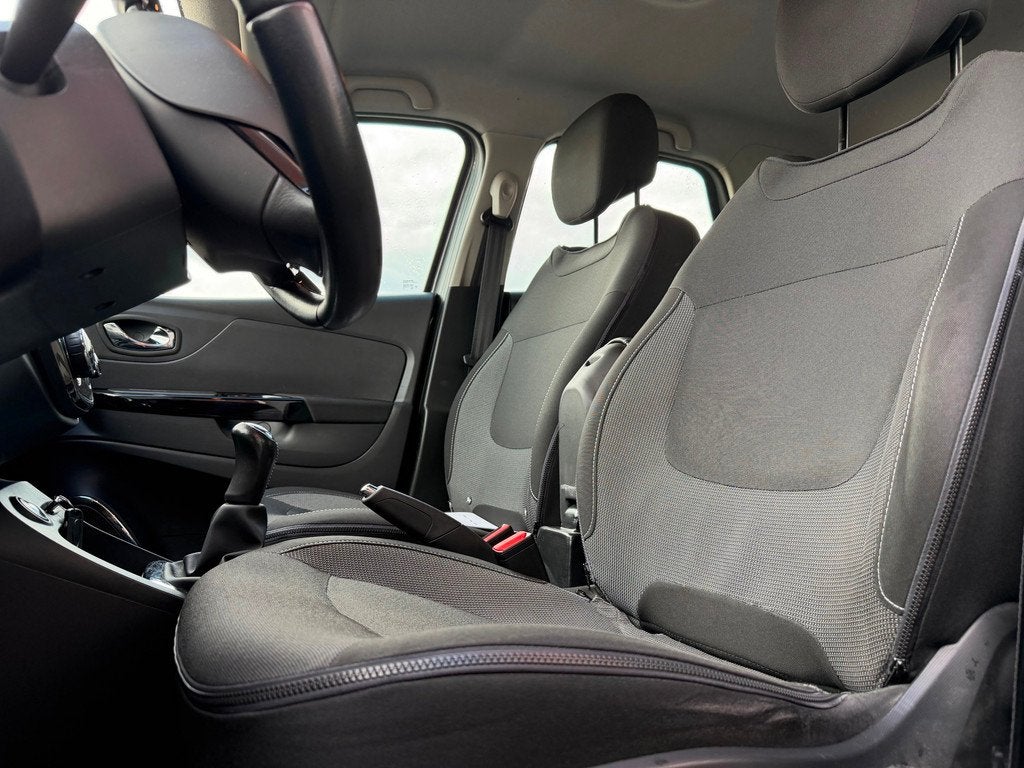 Renault Captur 0.9 TCe Dynamique / Navi / Camera / PDC / Cli, Voorwielaandrijving, Stof, Gebruikt, Met garantie (alle)