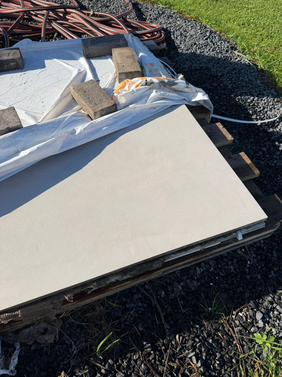 Vloer-/badkamertegel - 120x120 - 4 stuks, Ophalen, 60 cm of meer, 5 tot 10 m², Zo goed als nieuw