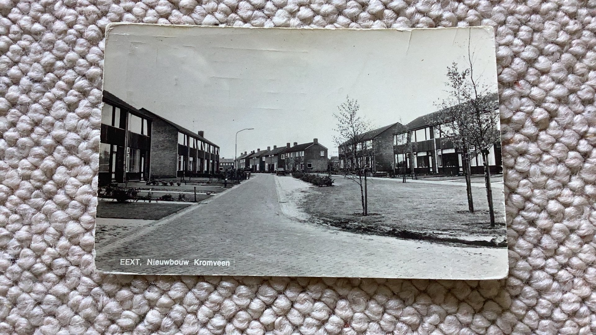 Ansichtkaart Eext Nieuwbouw Kromveen 1975. 923, Verzamelen, Ophalen of Verzenden, 1960 tot 1980, Gelopen, Drenthe