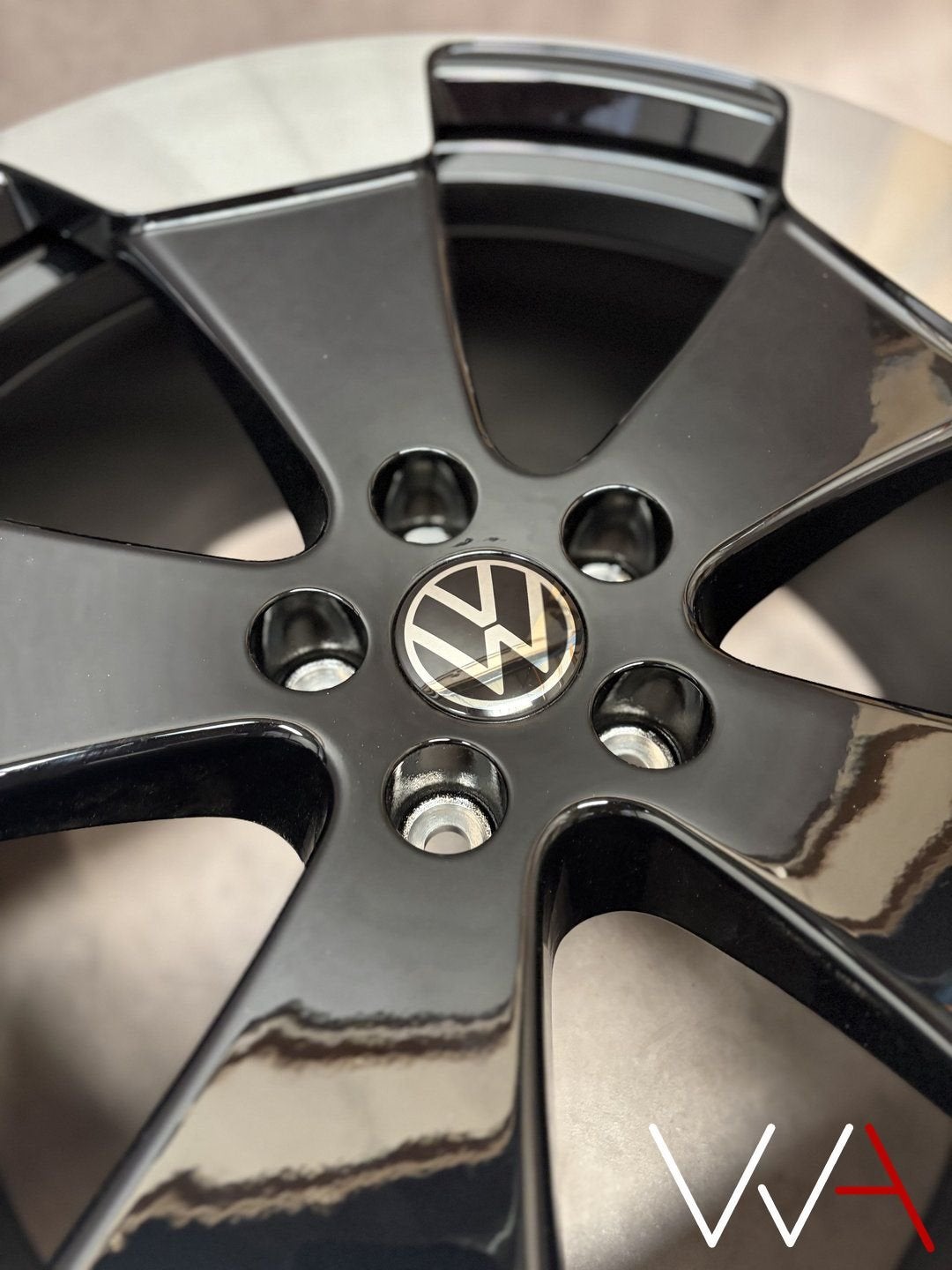 21'' Volkswagen ID.Buzz ''Bromberg'' Velg achter 1T3601025S, Gebruikt, Velg(en), -, -