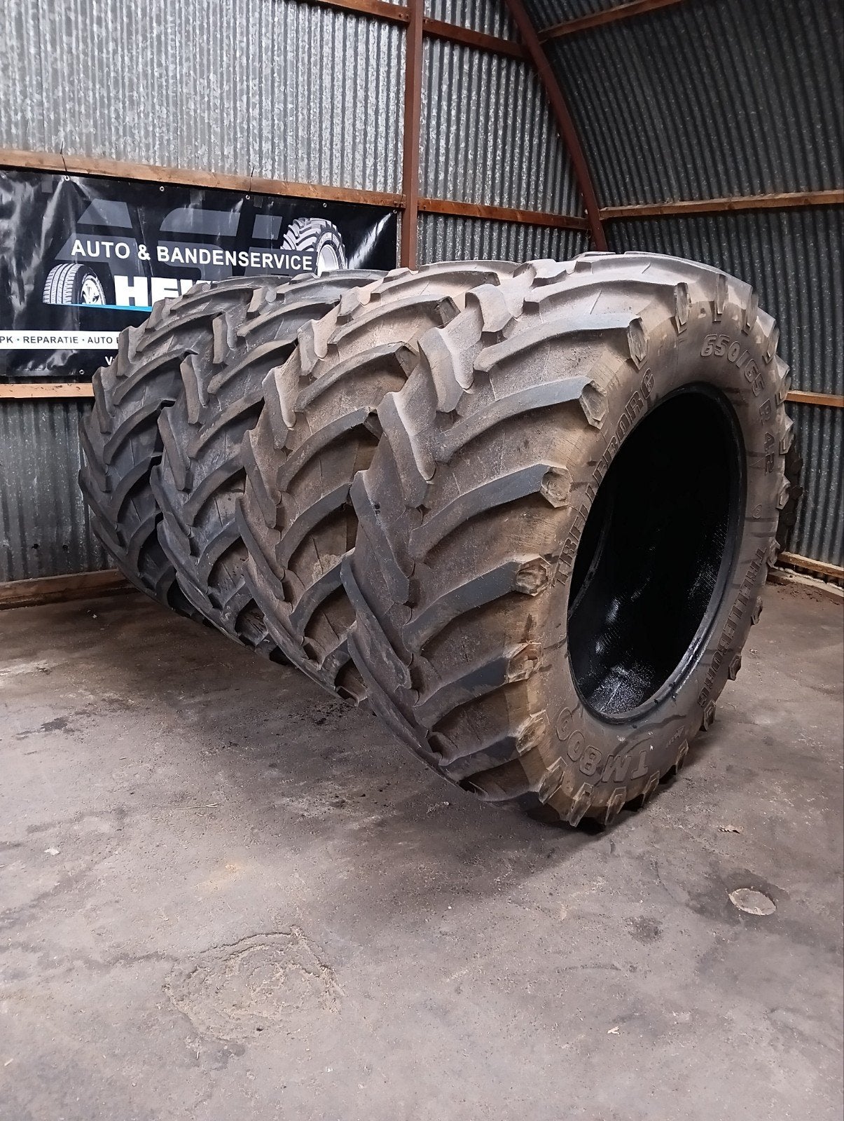 Set 650/65R42 Trelleborg Double Twin Mesttank, Ophalen of Verzenden