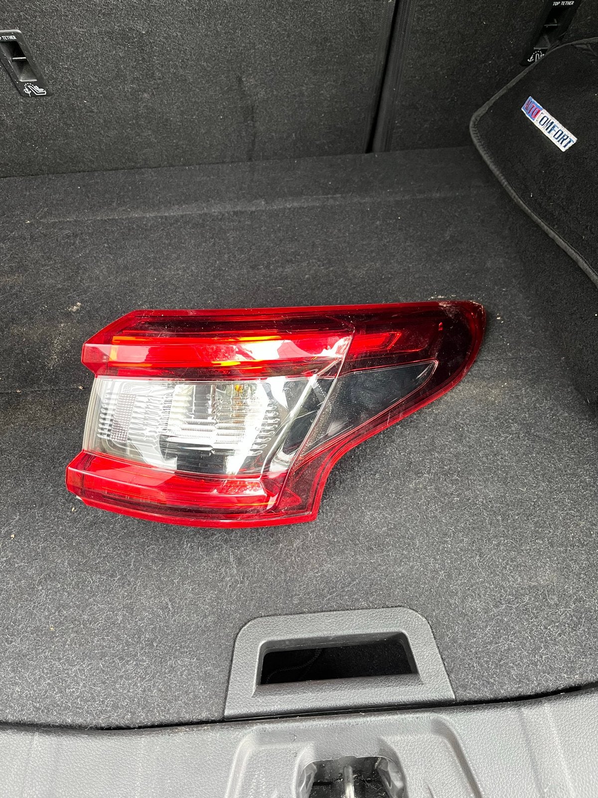 Nissan Qashqai 2020 rechts achterlicht, Ophalen of Verzenden, Gebruikt, Nissan