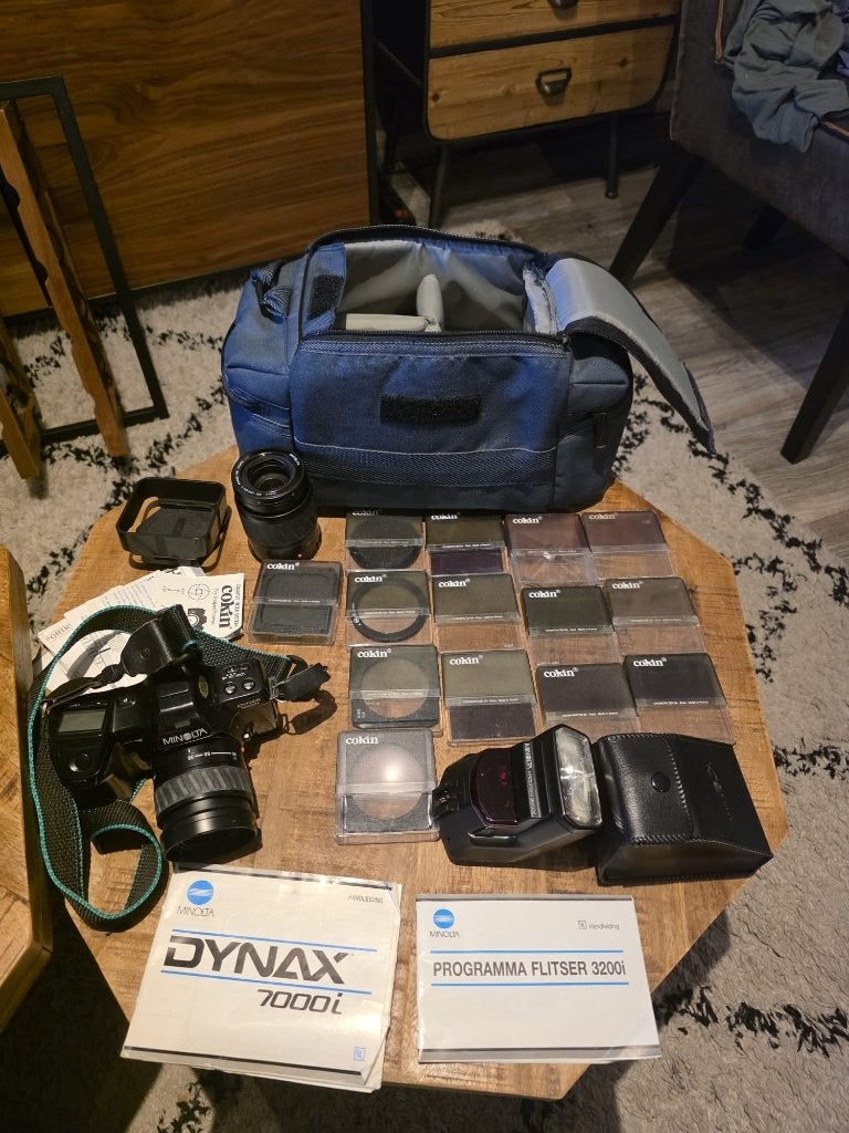 Complete analoge Minolta Dynax 7000i (spiegelreflex) set, Ophalen of Verzenden, Zo goed als nieuw, Spiegelreflex, Minolta