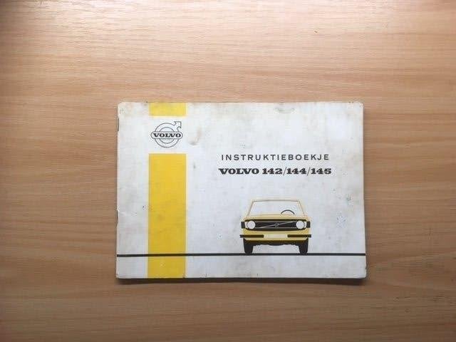 Volvo 142/144/145      Instructieboekje    1972      NL, Auto diversen, Handleidingen en Instructieboekjes, Ophalen of Verzenden