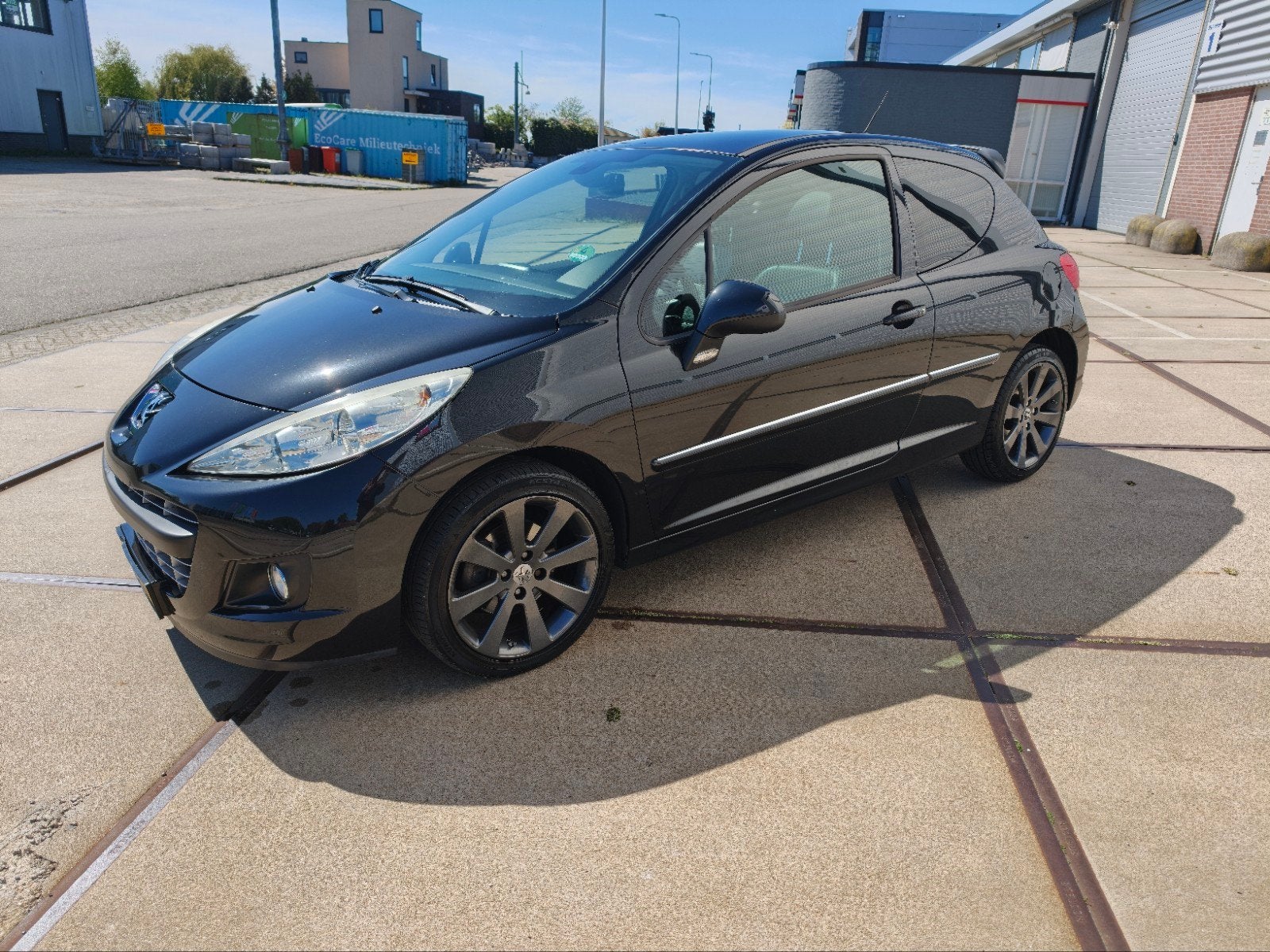 Peugeot 207 1.6 16V Turbo BJ 2011 Pano Leer Nap 156pk !!, Auto's, Voorwielaandrijving, Euro 5, 15 km/l, Zwart