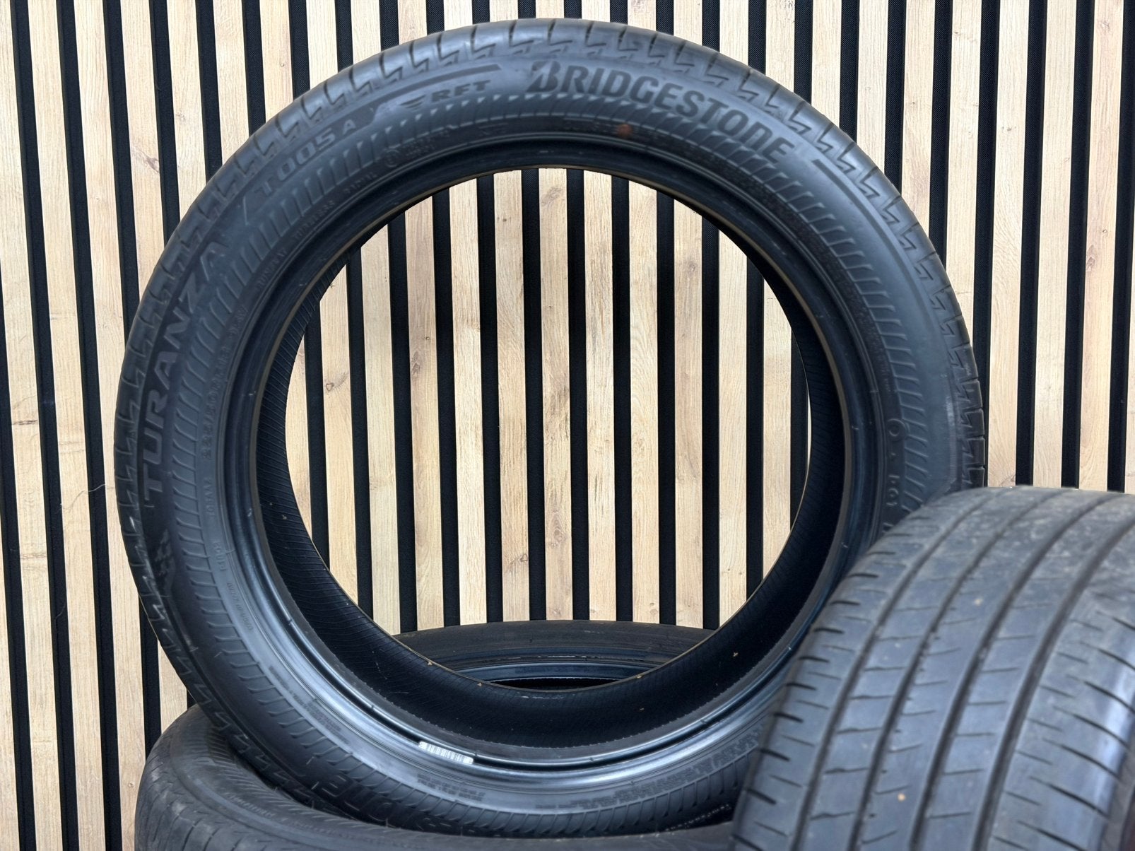 4x 225-50-18 BRIDGESTONE ZOMER RUNFLAT  7mm zgan €300 all in, Ophalen, 18 inch, Band(en), Zomerbanden