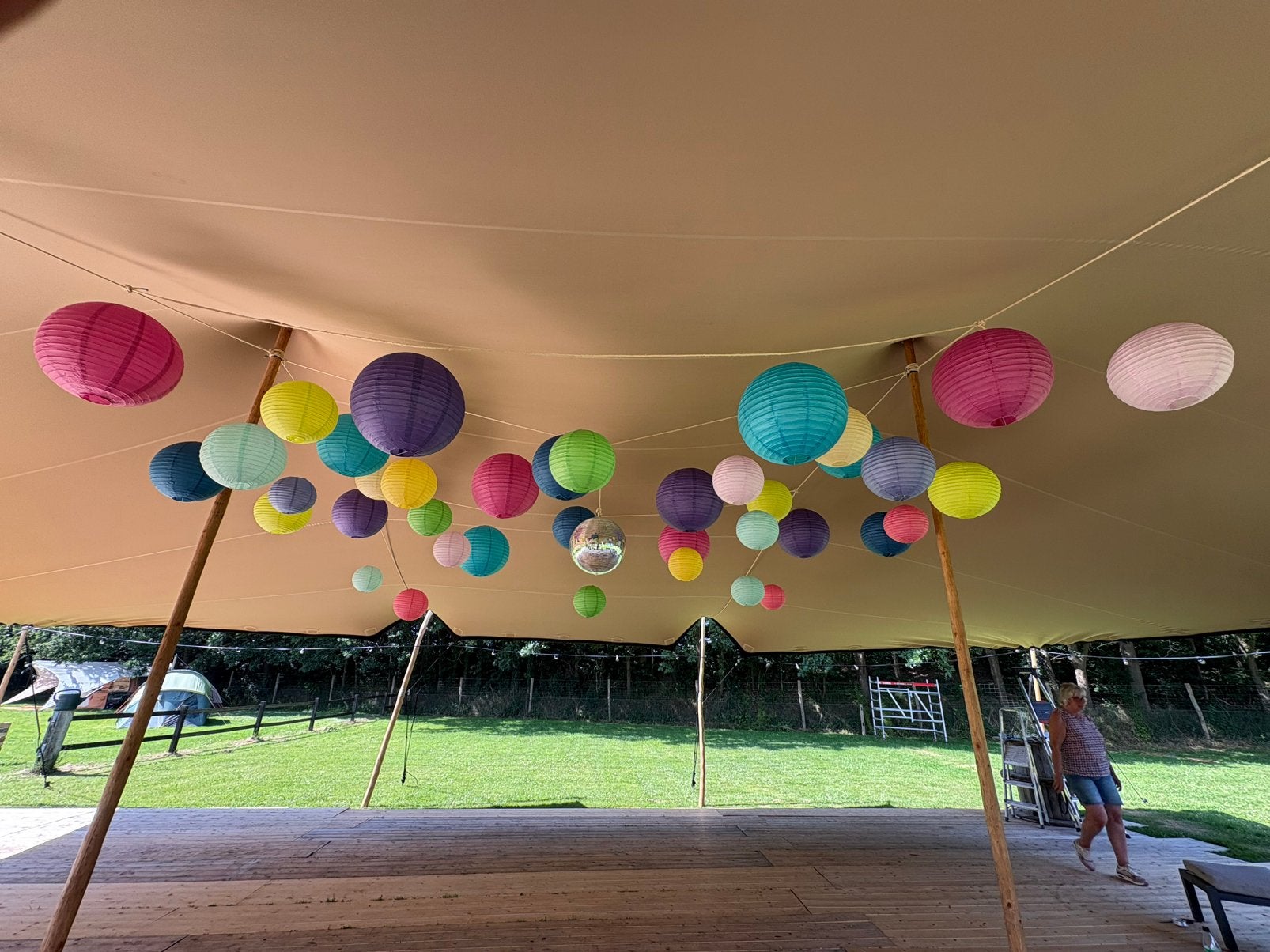 Lampionnen, Hobby en Vrije tijd, Feestartikelen, Ophalen, Zo goed als nieuw, Versiering, Geboorte of Huwelijk
