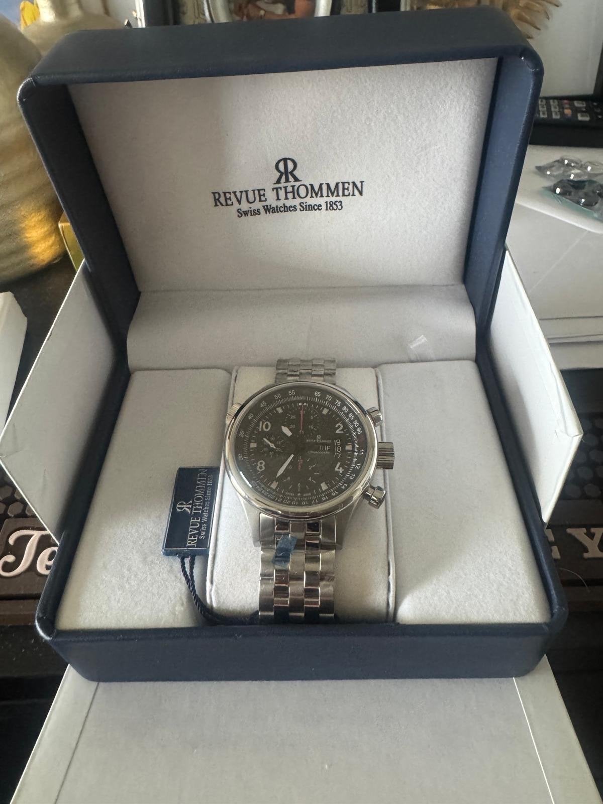Revue Thommen Polshorloge - Swiss Made Chronograaf, Sieraden, Tassen en Uiterlijk, Overige merken, Staal, Polshorloge, Ophalen of Verzenden