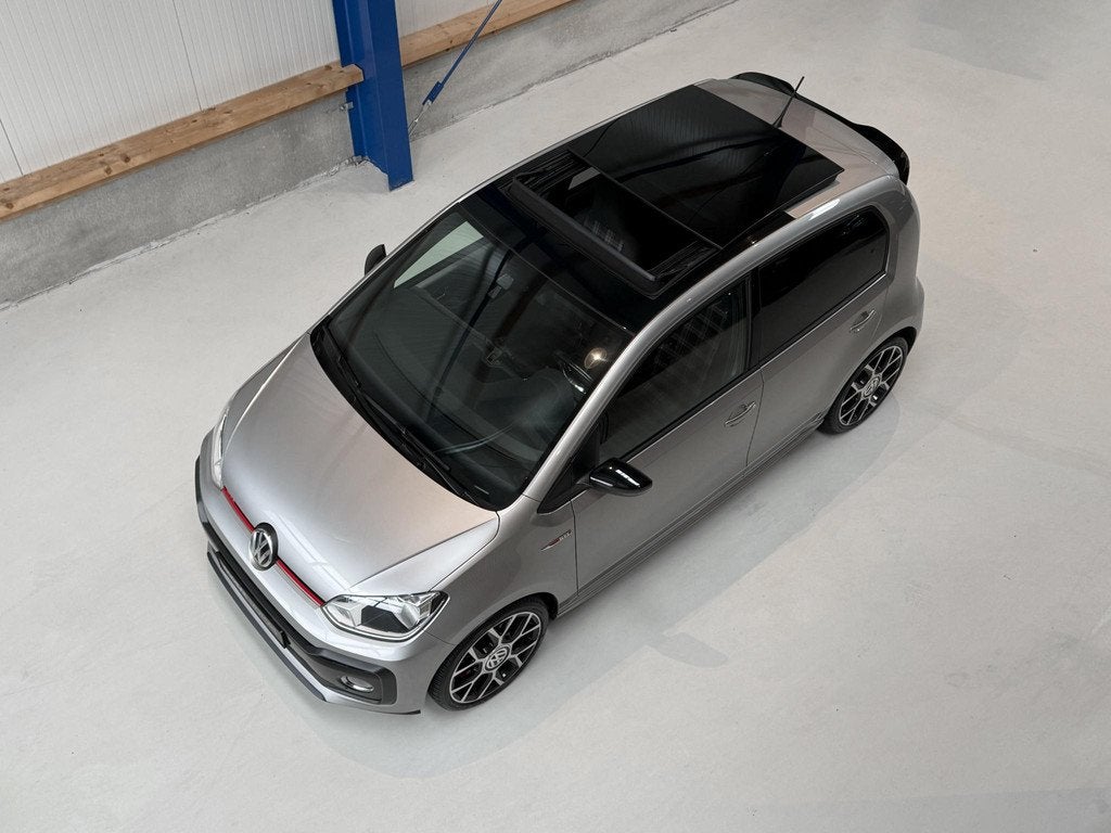 Volkswagen Up! GTI 1.0 TSI GTI 116 PK - PANORAMADAK - CLIMAT, 970 kg, Stof, Gebruikt, 4 stoelen