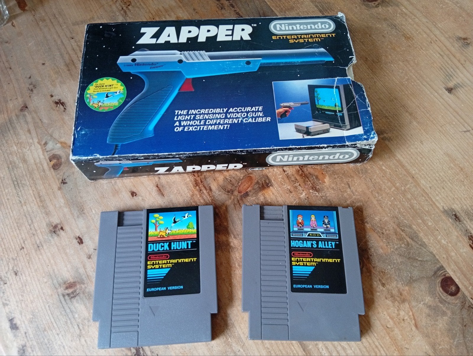 Nintendo Nes Zapper set met 5screw Duckhunt en Hogan's Alley, 2 spelers, Ophalen of Verzenden, Gebruikt, Avontuur en Actie